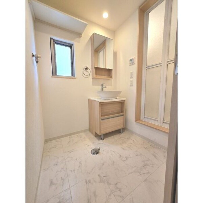 shiva apartmentの物件内観写真