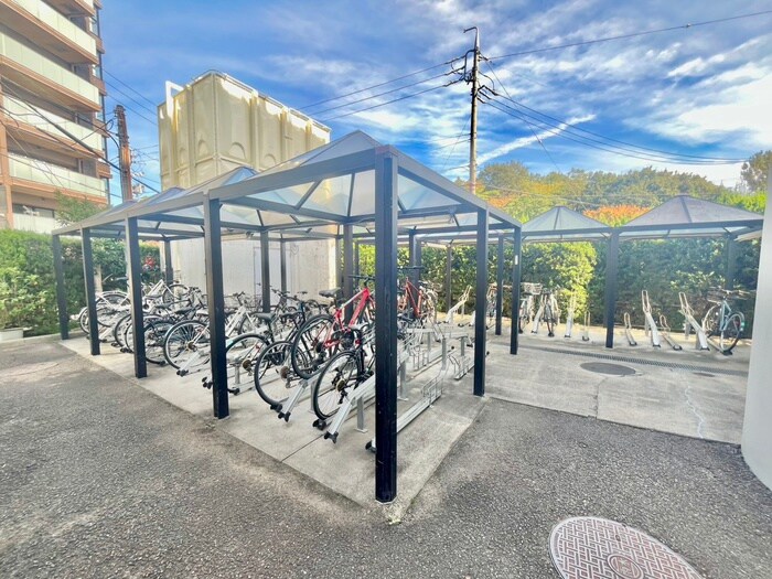 東山ビレッジの物件外観写真