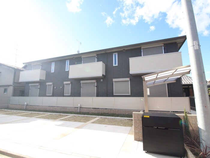 プレジールの物件外観写真