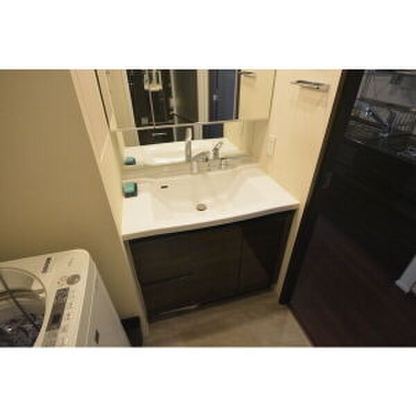 ｵｰﾌﾟﾝﾚｼﾞﾃﾞﾝｼｱ名古屋駅THE COURTの物件内観写真