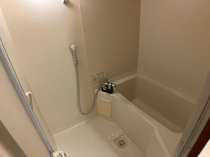 レジデンス栄の物件内観写真