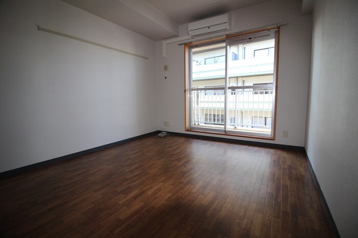 ル－チェ栄の物件内観写真