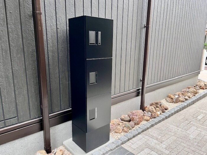 セレスティア松葉町の物件外観写真