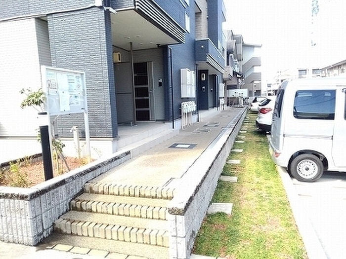 IT　PLACEの物件外観写真