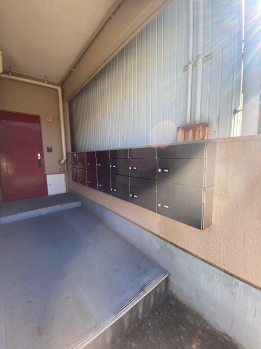 メゾン和幸の物件外観写真