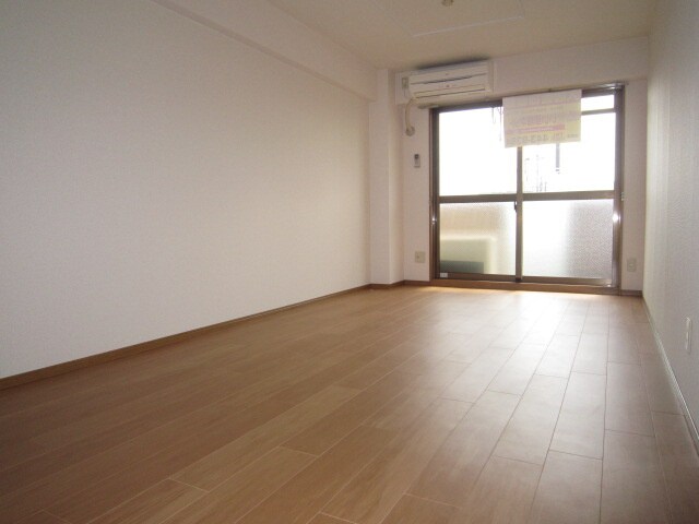 エスポワ－ル萱津の物件内観写真