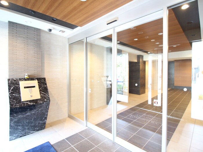 ﾌﾟﾚｻﾝｽ鶴舞ﾌｧｰｽﾄ(901)の物件外観写真