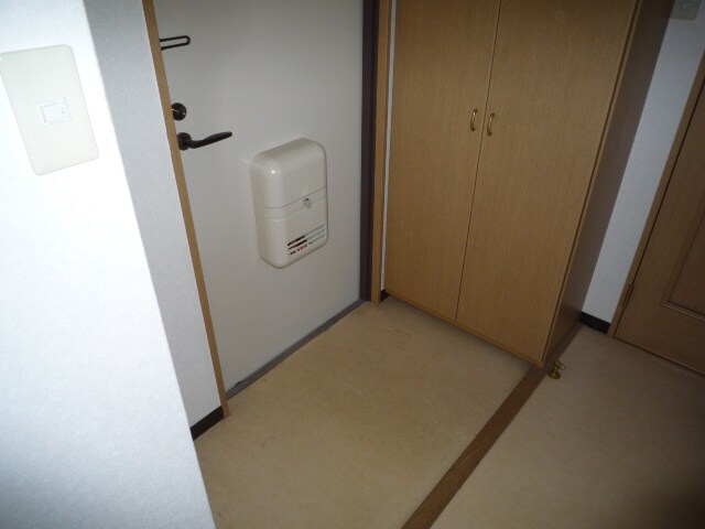 ホワイトクラウド　４の物件内観写真