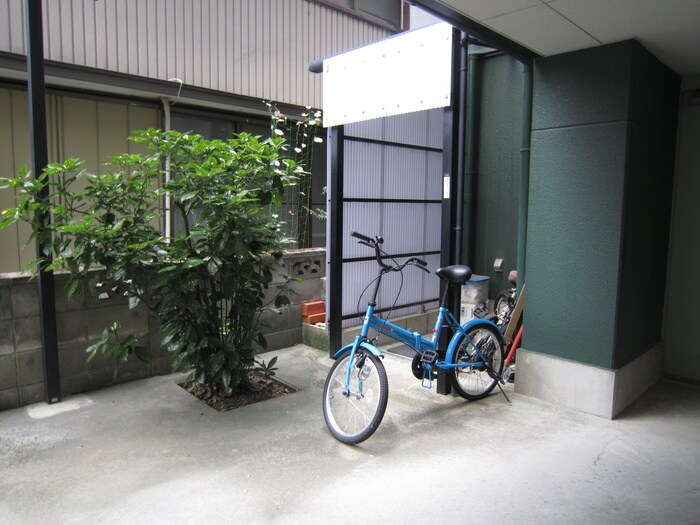 ホワイトクラウド　４の物件外観写真