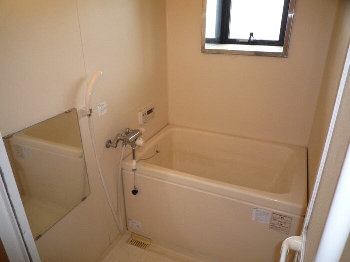 ホワイトクラウド　４の物件内観写真