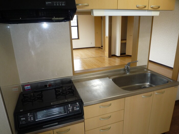 ホワイトクラウド　４の物件内観写真