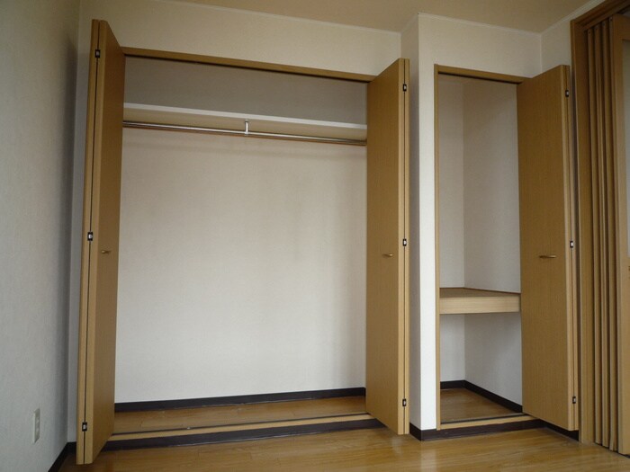 ホワイトクラウド　４の物件内観写真