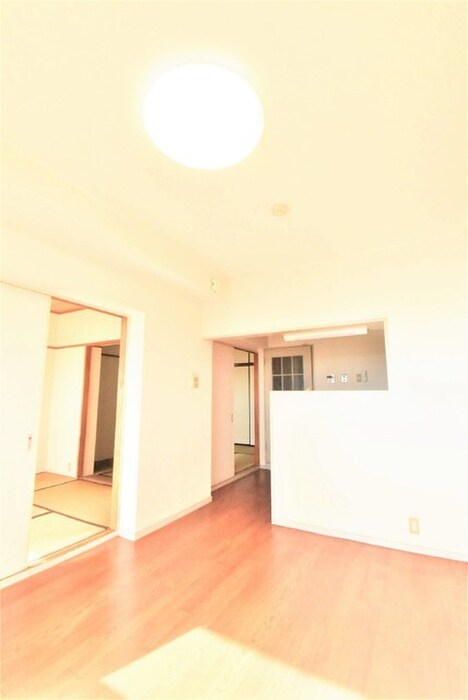 メゾンやしまの物件内観写真