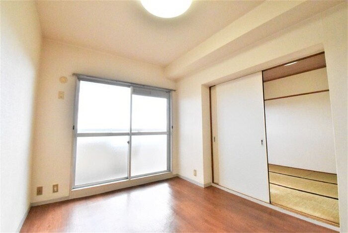 メゾンやしまの物件内観写真