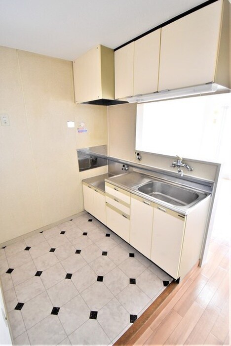 メゾンやしまの物件内観写真