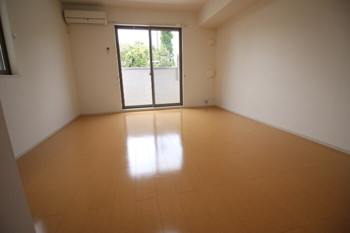 レッドリーブスⅥの物件内観写真