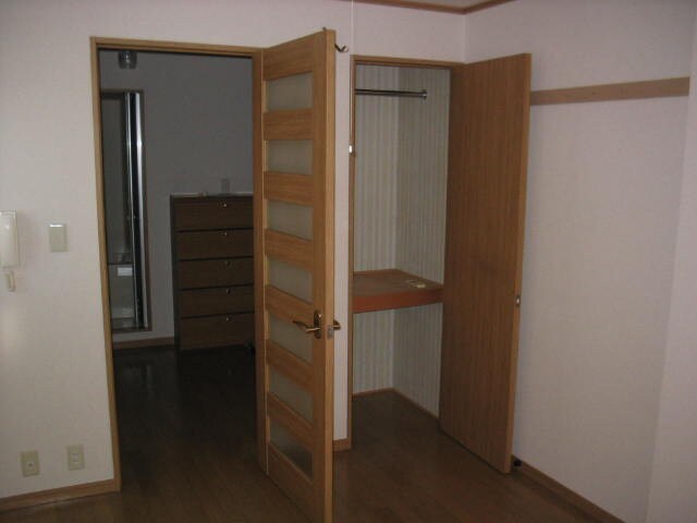 シャトー村瀬千代田ビルの物件内観写真