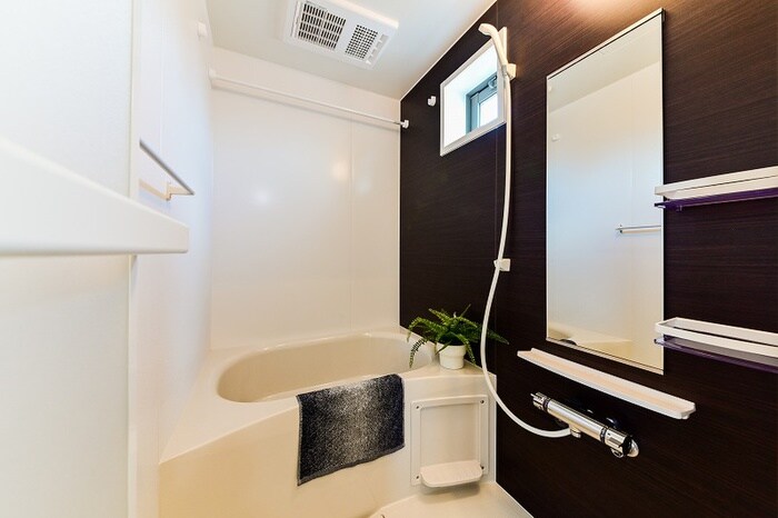 シーズンコート中村公園の物件内観写真