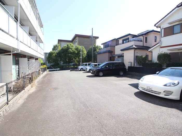 グリーングラスの物件外観写真