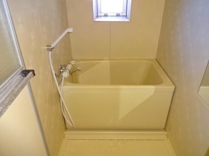 メゾンエクセルⅡの物件内観写真