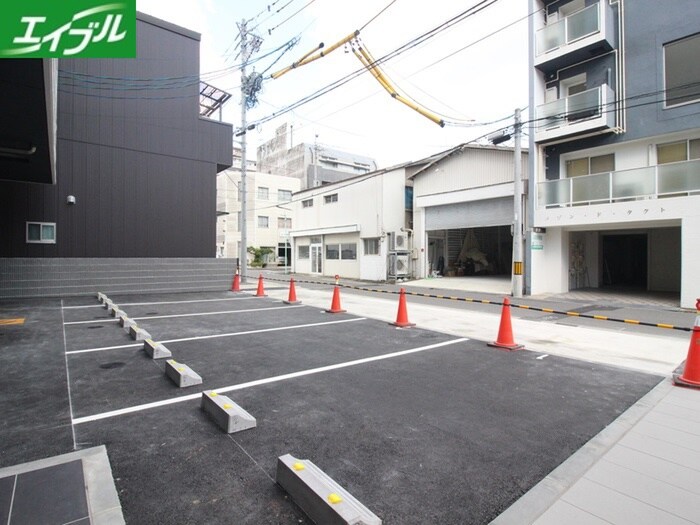 GRANDUKE千代田regariaの物件外観写真