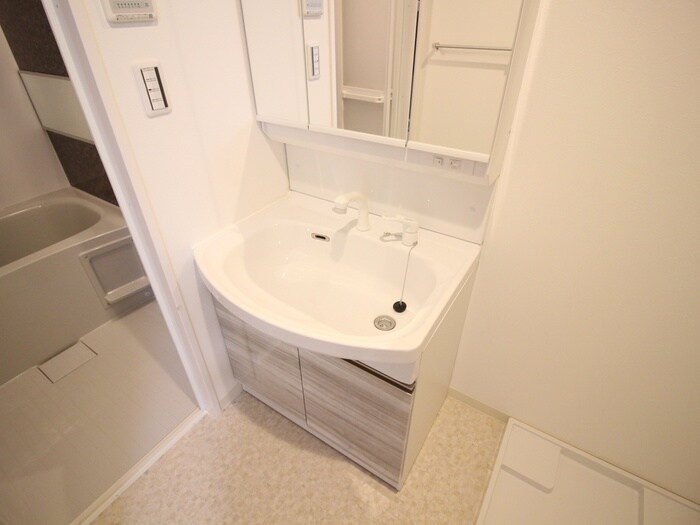 GRANDUKE千代田regariaの物件内観写真