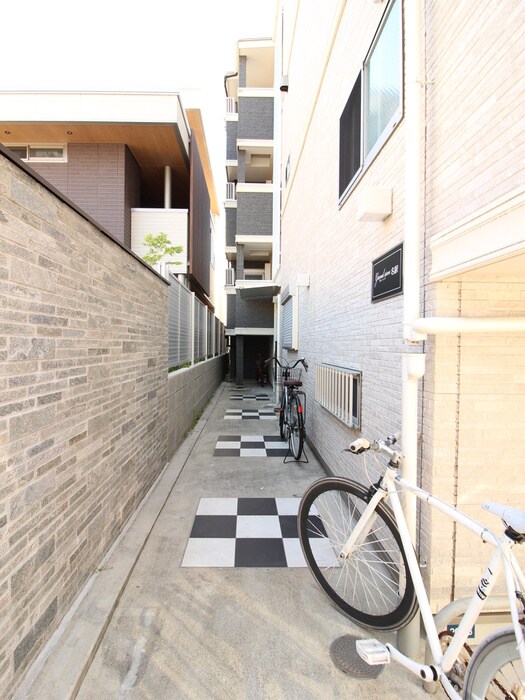 グランレーヴ名駅の物件外観写真