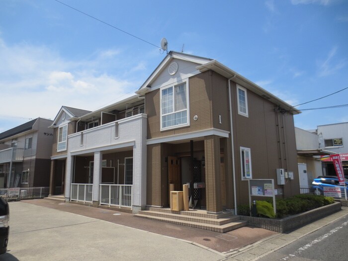 メゾン・ド・ソレイユ1の物件外観写真