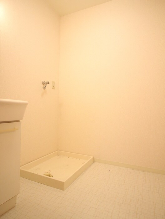 フローラル香流の物件内観写真