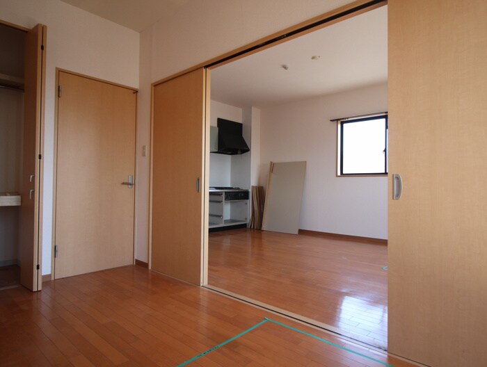 フローラル香流の物件内観写真