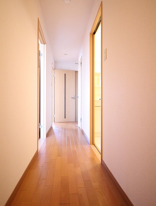 フローラル香流の物件内観写真