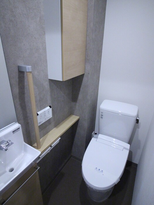 セレニティー名駅西の物件内観写真