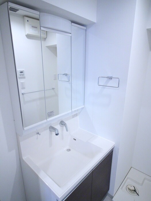 セレニティー名駅西の物件内観写真