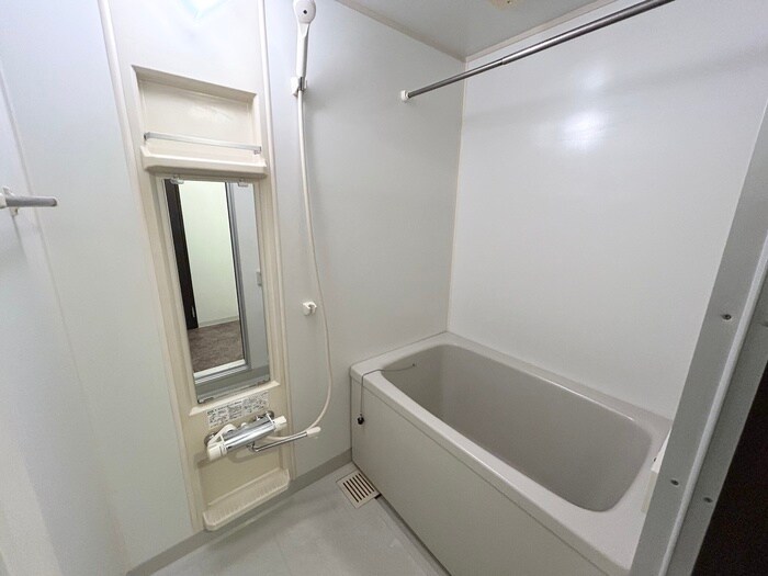 フォレシティ新栄の物件内観写真