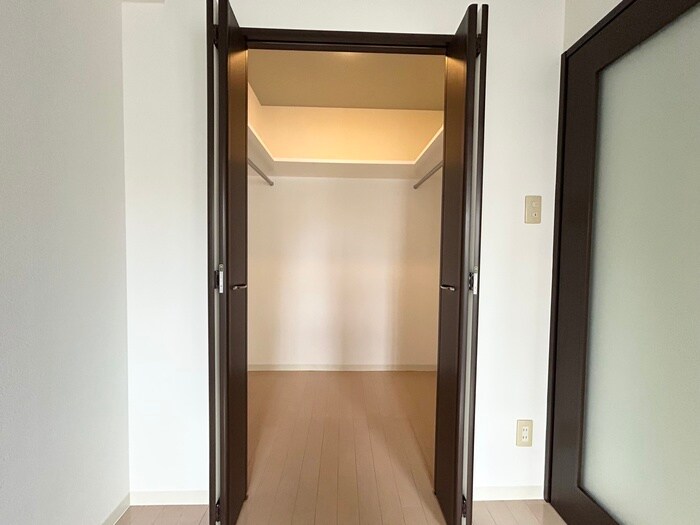 フォレシティ新栄の物件内観写真