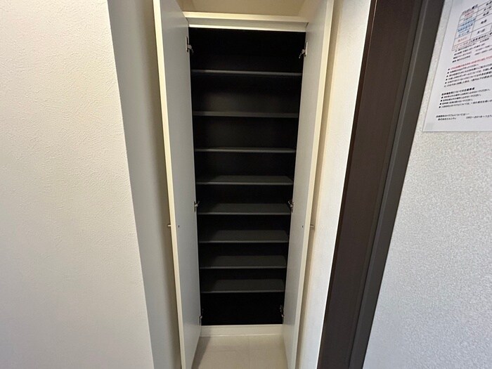 フォレシティ新栄の物件内観写真