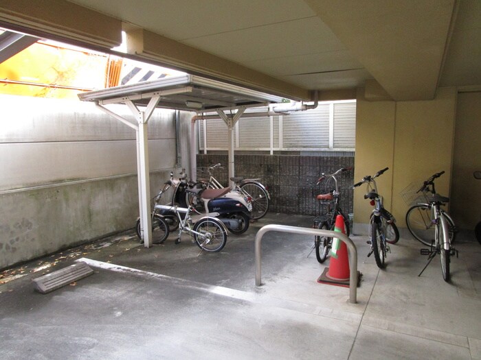 オオタ大針ビルの物件外観写真