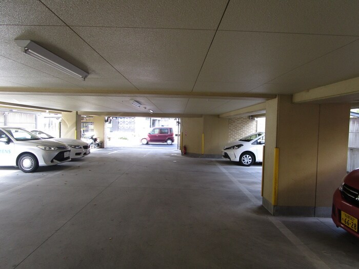 オオタ大針ビルの物件外観写真