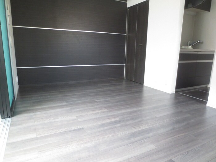 エレガンス牛立の物件内観写真