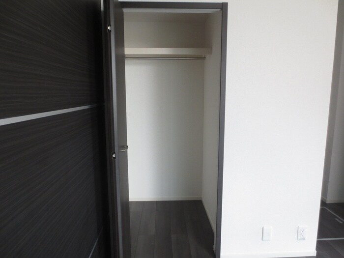 エレガンス牛立の物件内観写真