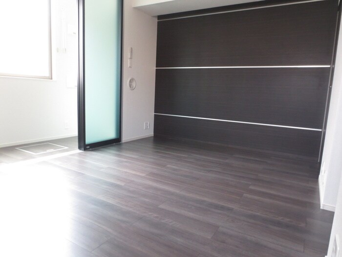 エレガンス牛立の物件内観写真