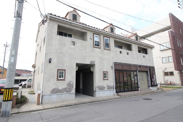 K2＆Tの物件外観写真