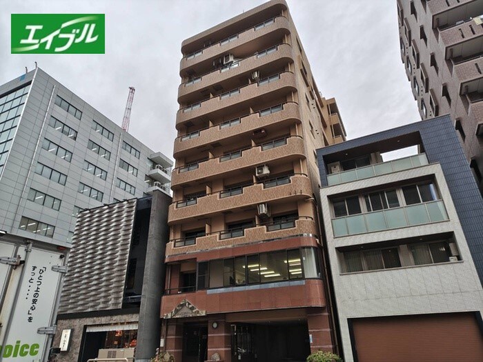 アメニティー泉の物件外観写真