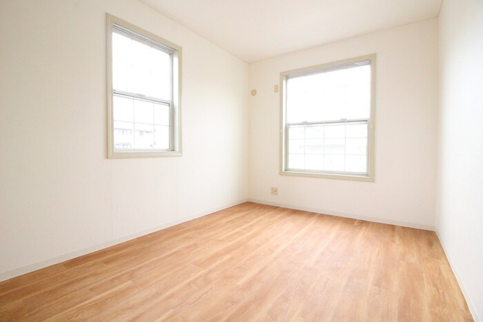 ハルピ－ヒルズ７７７の物件内観写真