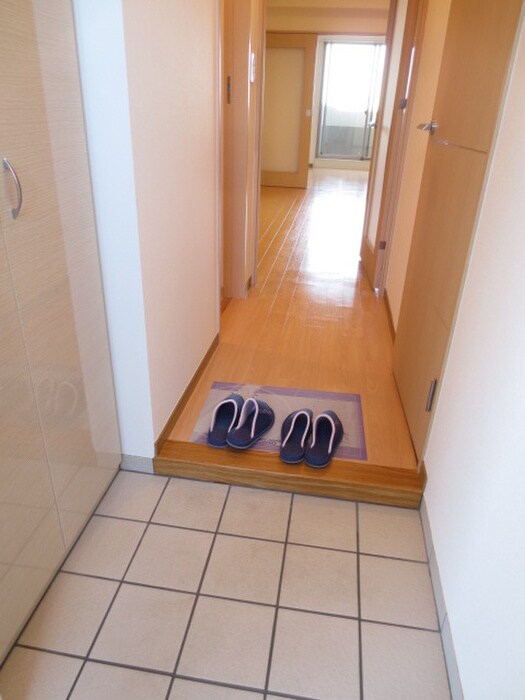 カスタリア志賀本通の物件内観写真