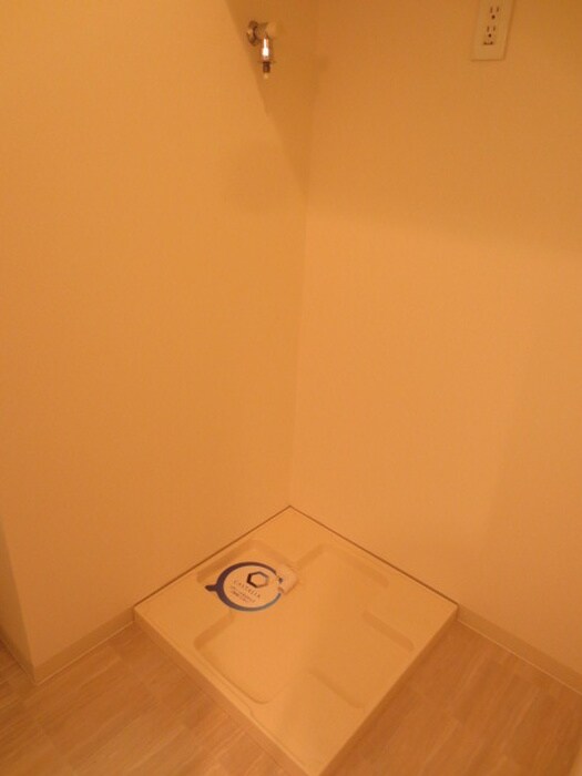 カスタリア志賀本通の物件内観写真