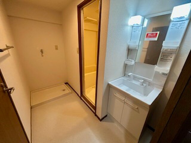 エレガントパレス守山の物件内観写真