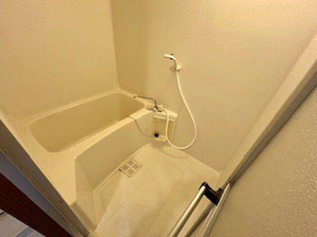 エレガントパレス守山の物件内観写真