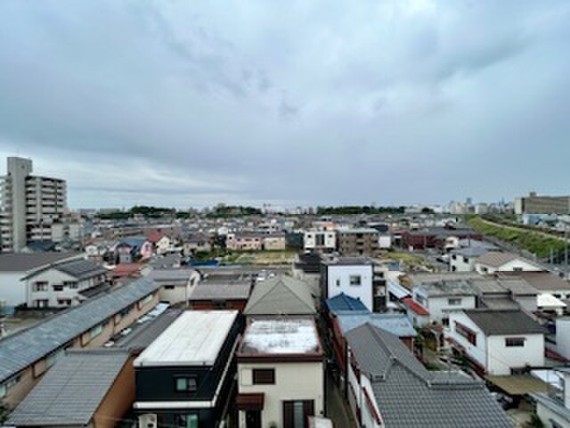 エレガントパレス守山の物件内観写真