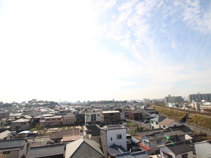 エレガントパレス守山の物件内観写真